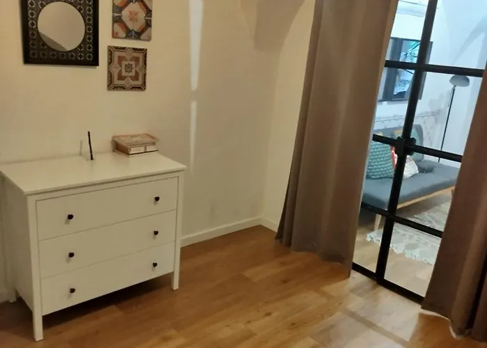 Cozy Retreat In The Heart Of The *